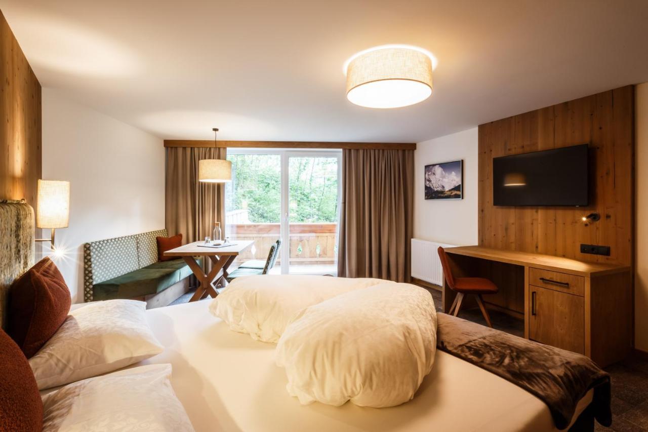 Das Naturhotel Die Eng Hinterriss Luaran gambar